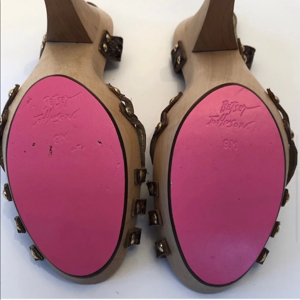 Betsey Johnson High Heels - Picture 7 of 10